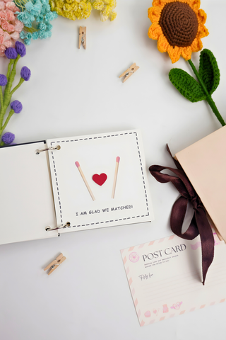 Cute Couple Book (10 pages)