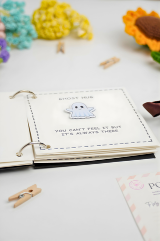 Cute Couple Book (10 pages)