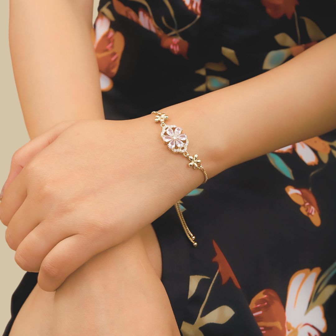 Gorgeous Gold Flower Bracelet to Celebrate Life’s Moments