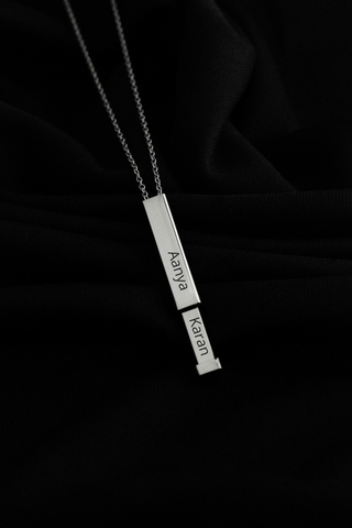 Hidden Message Daisy Necklace